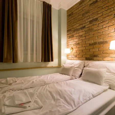 Roland Apartments Budapest Extérieur photo